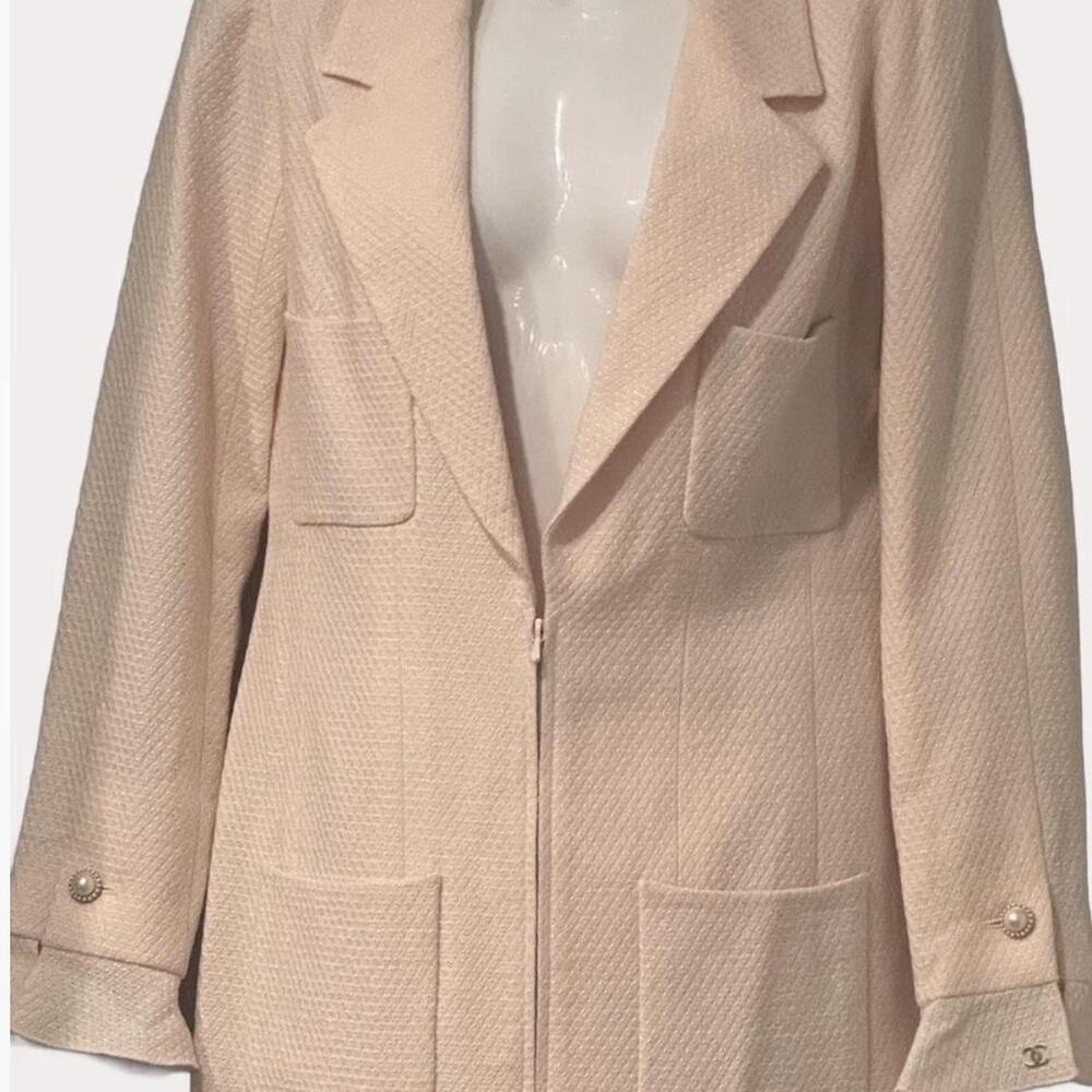Chanel Blush Pink Textured acket - Size 38 (FR)